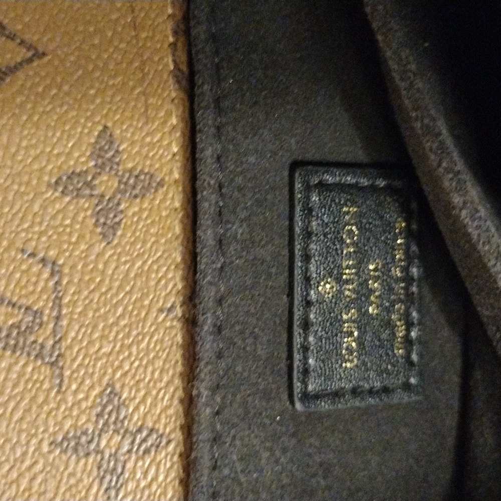 Louis Vuitton Reverse Monogram Pochette Metis - Picture 11 of 16